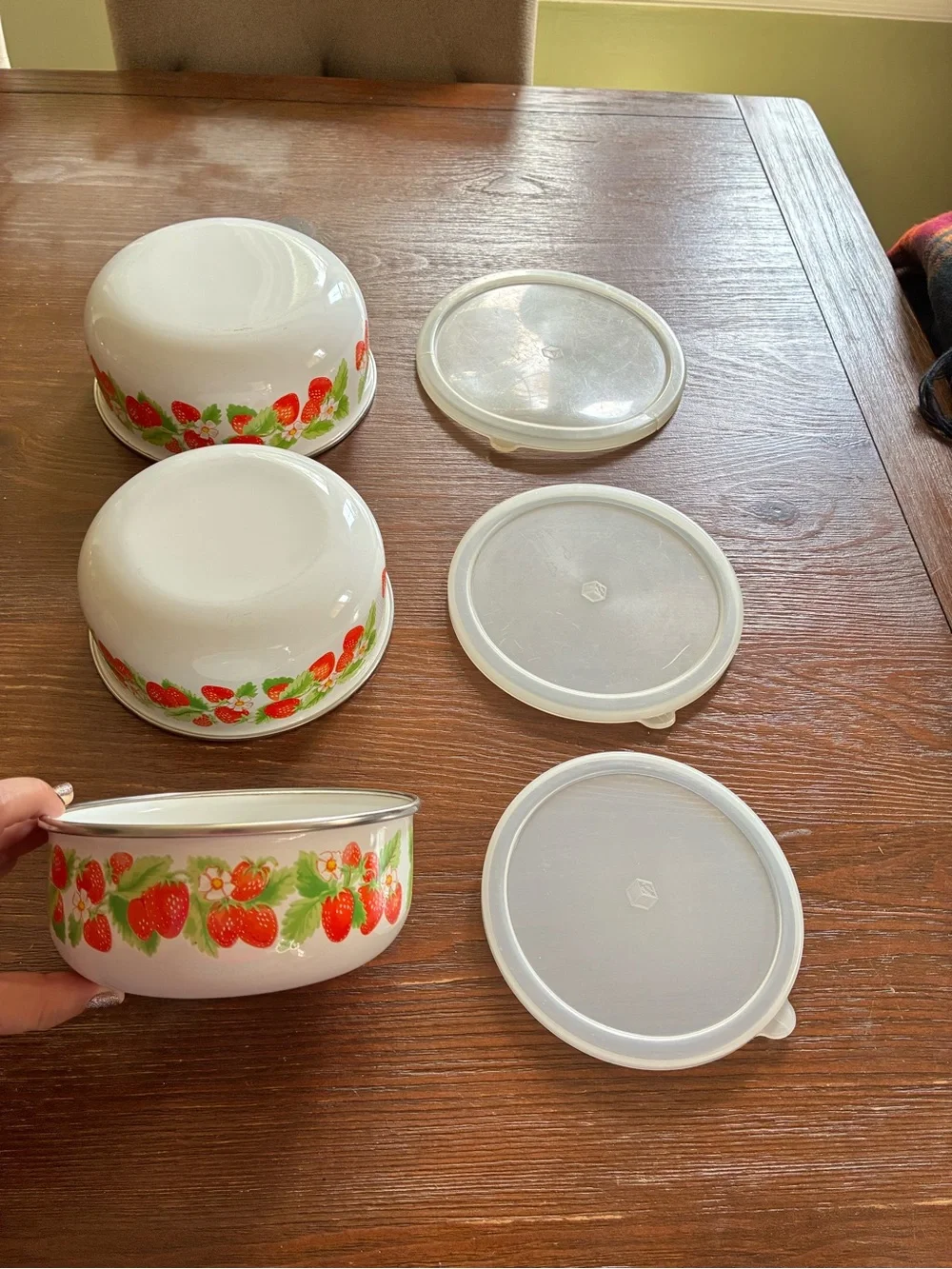 Strawberry Kobe Cottagecore Storage nesting Bowls with Lids - Set of 3